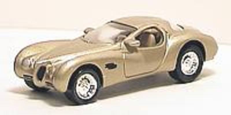 Johnny Lightning: Chrysler Atlantic - Monaco Light Gold